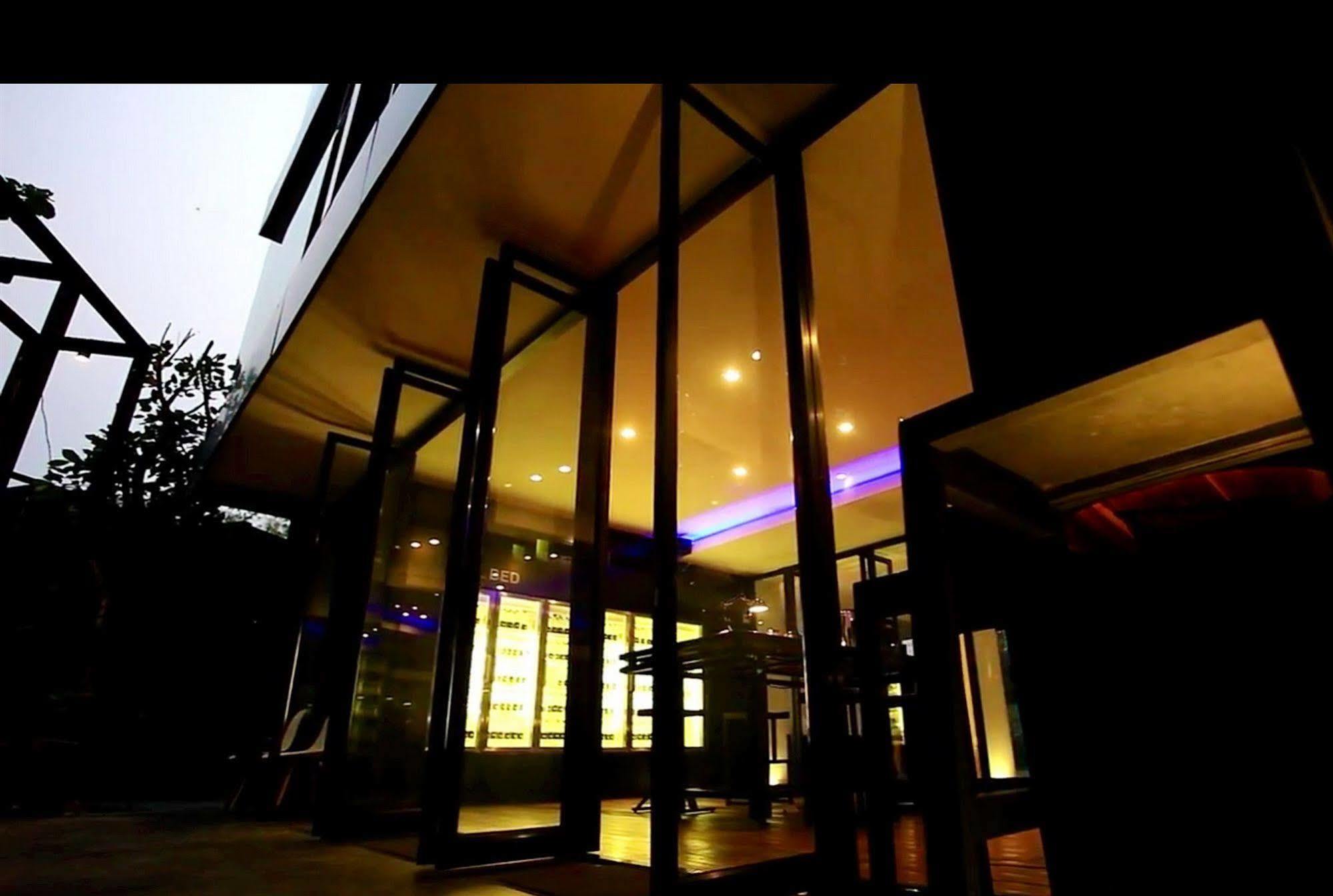 Bed Changkian - Adults Only Chiang Mai Exterior photo